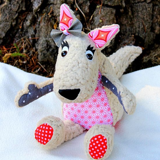 peluche-louve